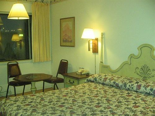 The Hastings Inn Salina Bilik gambar